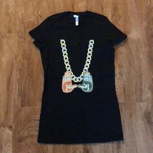 Miami Hurricanes shirt size M